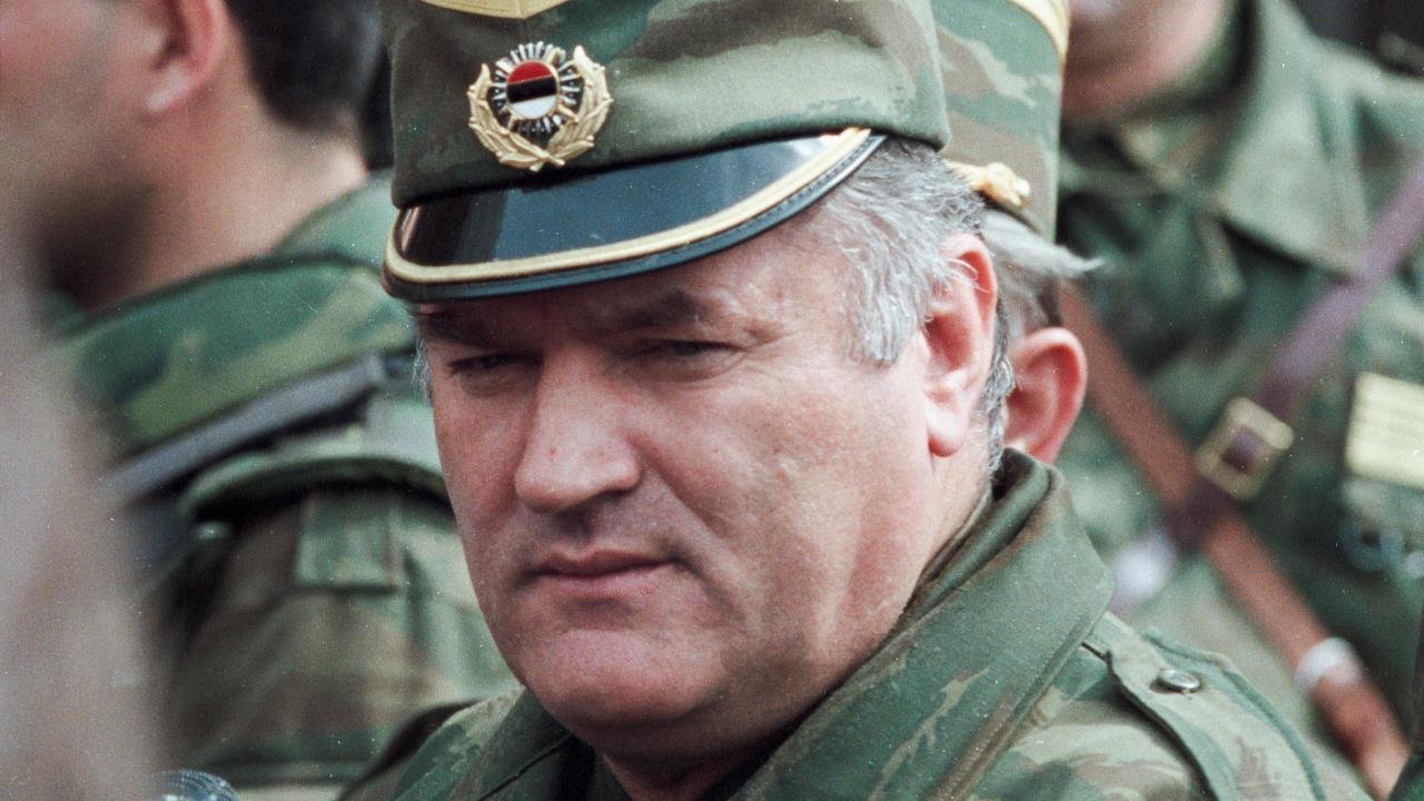 Toprak kabul etmesin, çok şükür geberdi ... Srebrenitsa’da evlatlarını kaybeden anneler Mladiç’in ölümünü böyle karşıladı