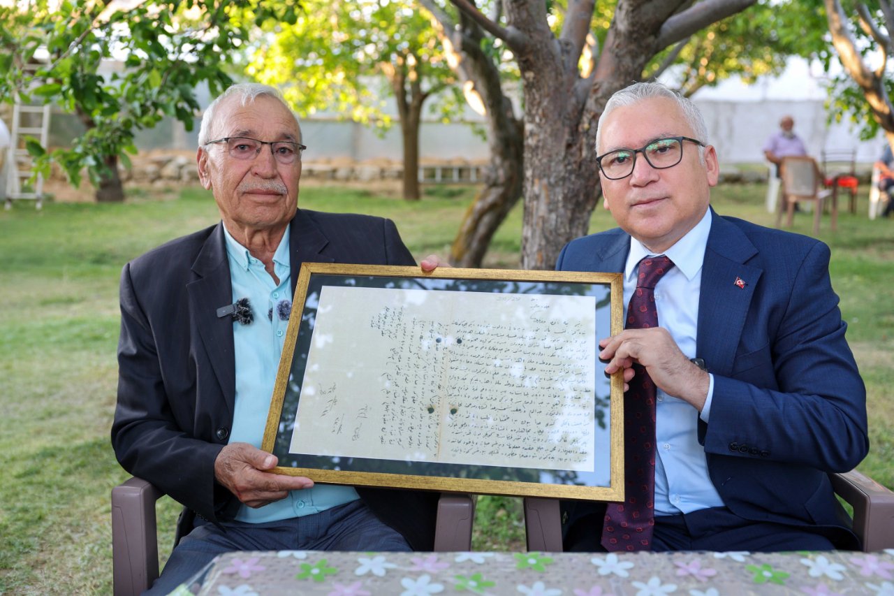 Esir düşen askerin mektupları 113 yıl sonra ailesine teslim edildi