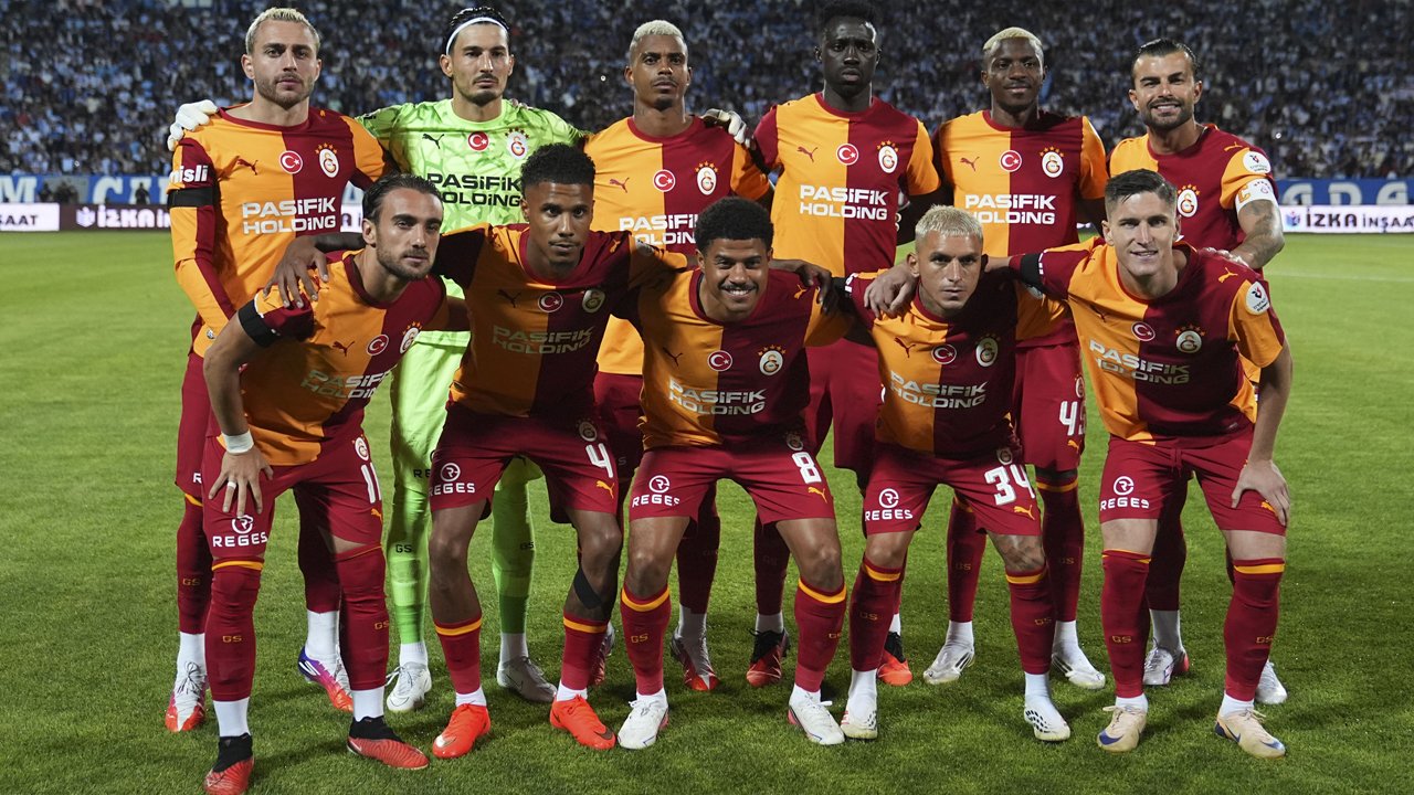 Galatasaray'ın konuğu Göztepe: Tek yeni transfer Batrakov