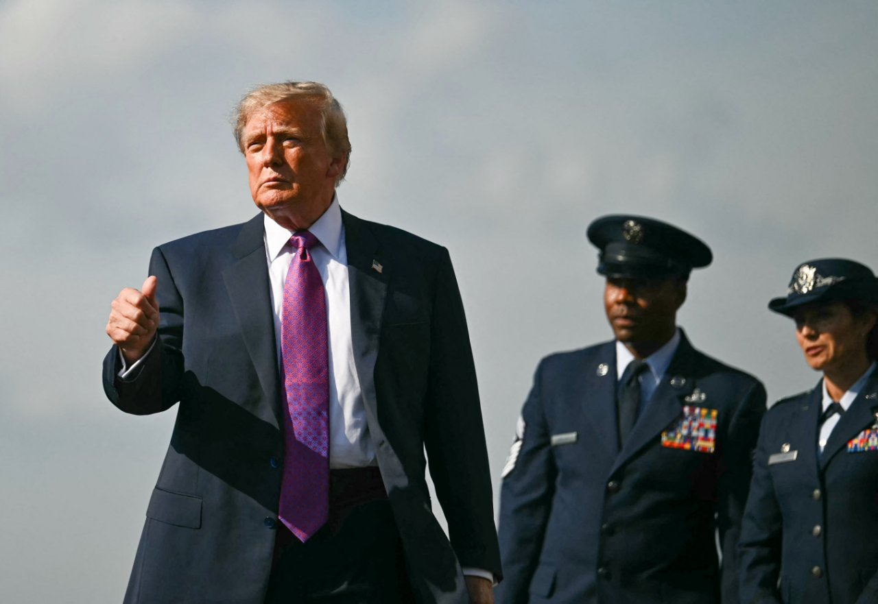 Hürmüzü ABD toprağı ilan edeceğini açıklamıştı! İrandan Trumpa şizofreni cevabı