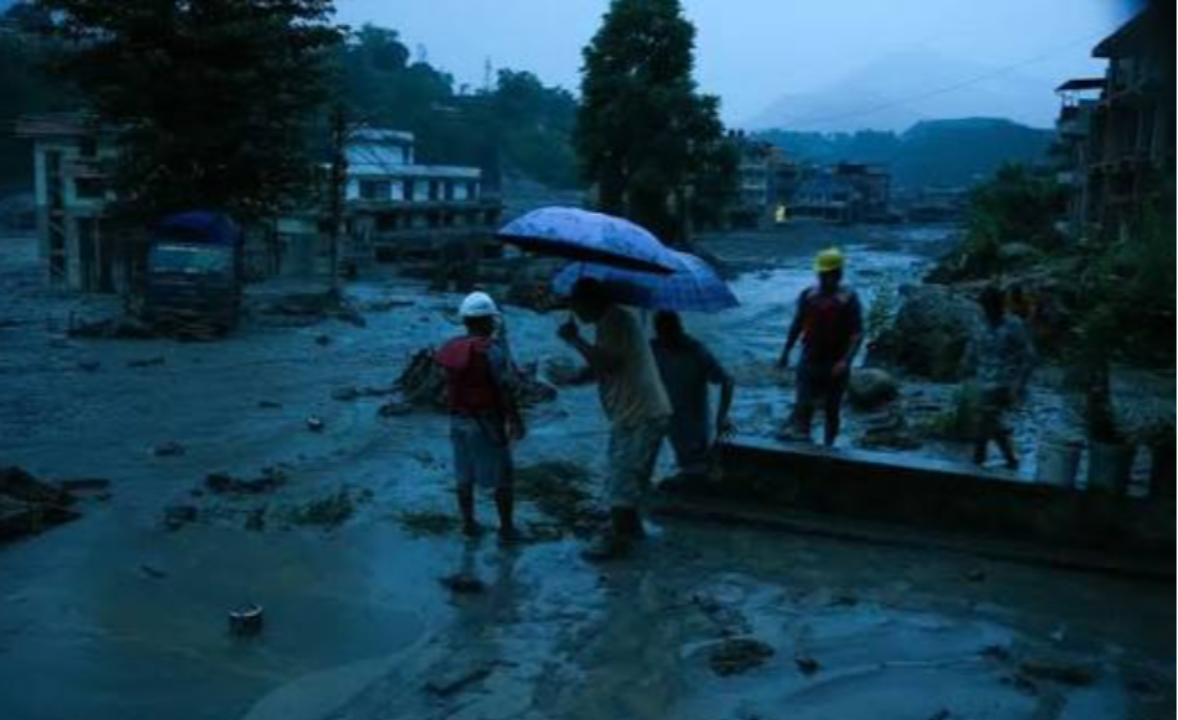 Nepal sel felaketi neden oldu? Nepal sel felaketinde son durum