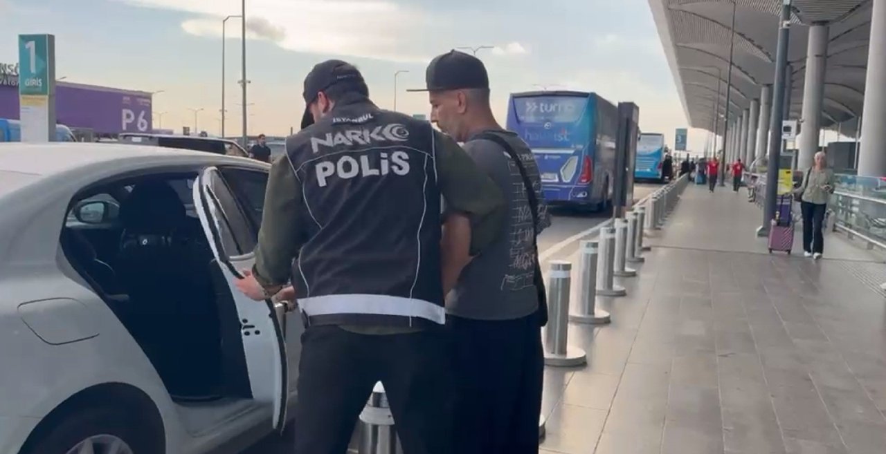 Tolga Akış'ın gözaltına alındığı anlar...