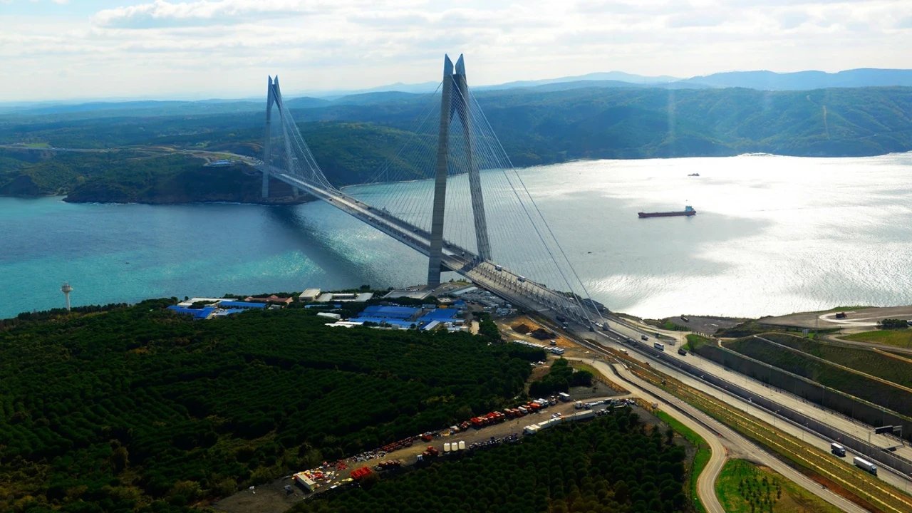 30 Ağustos Zafer Bayramı köprü ve otoyollar ücretsiz mi?