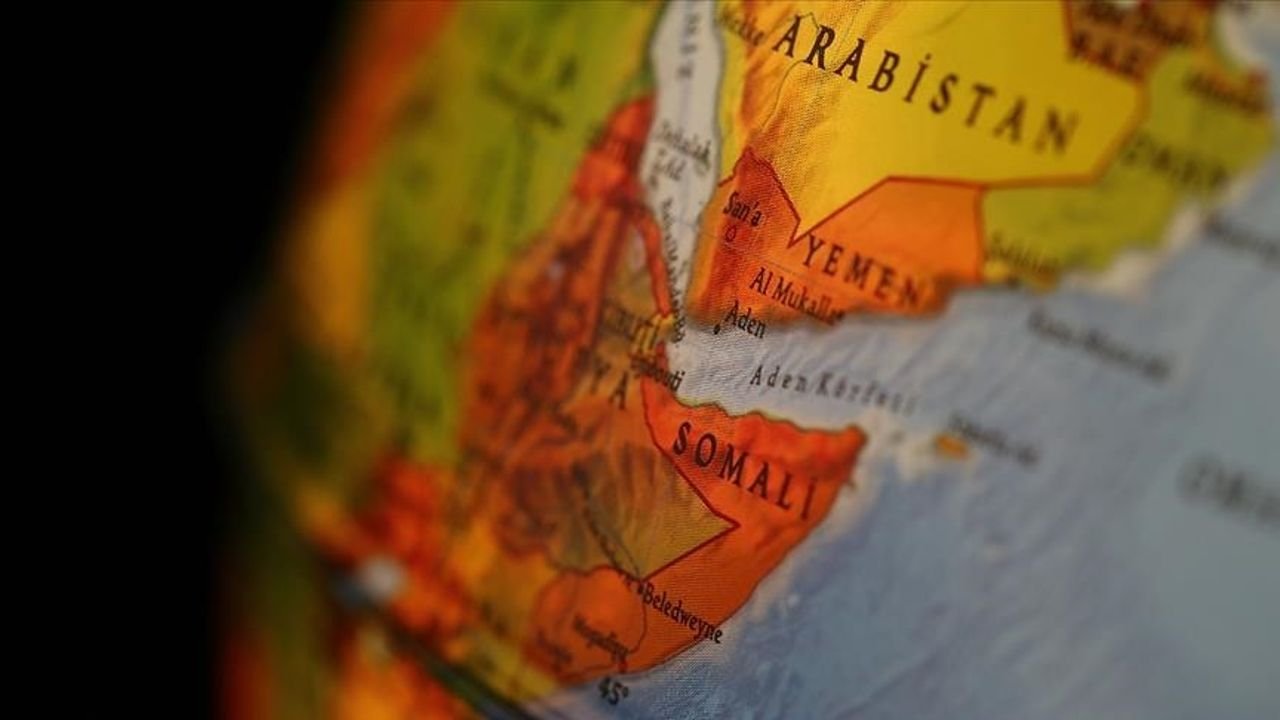 Afrika Boynuzu'nda Türk ordusu ile ortak operasyon! Somali duyurdu: MV Latuf gemisi kurtarıldı, 14 korsan öldürüldü