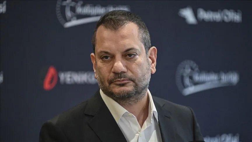 Başkan Doğan, istifasını veren Fatih Tekke'yi ikna etti: Bizimlesin Fatih Hoca'm