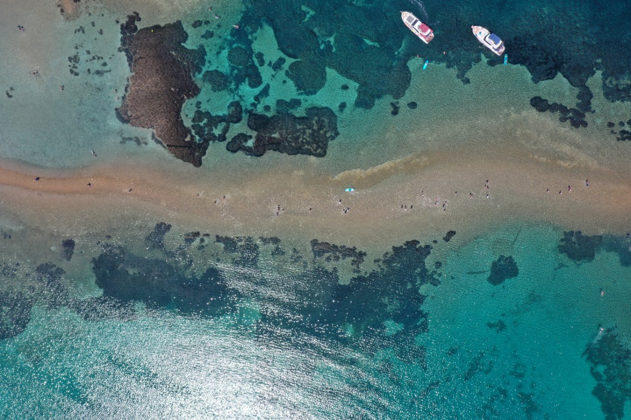 Denizin ortasında yürüyüş! Ayvalık’ta Cunda ile Maden Adası arasındaki doğal rota ilgi görüyor