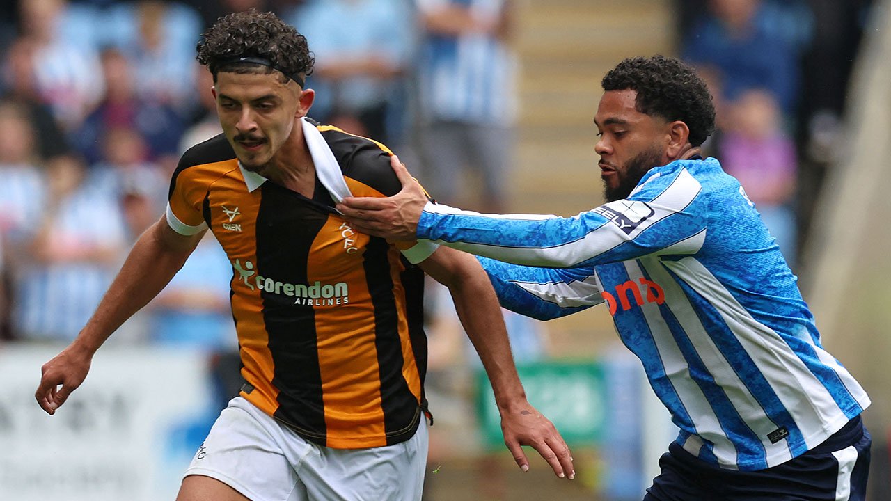 Hull City 2'de 2 yaptı, zirveye ortak oldu
