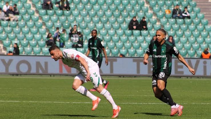 Konyaspor-Kocaelispor maçı hangi kanalda, canlı yayın nerede izlenir, saat kaçta?