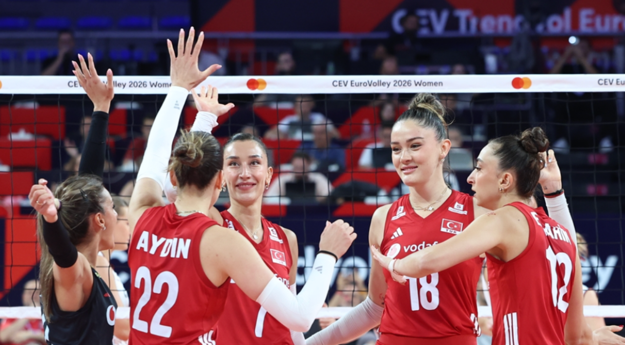 Türkiye-Azerbaycan voleybol maçı ne zaman, saat kaçta? Filenin Sultanları CEV 2026 Avrupa Şampiyonası’na namağlup devam ediyor!