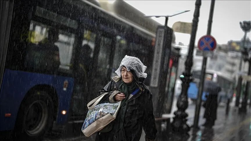 12 ilde yağmur bulutu! Meteoroloji tek tek sıraladı! Gök gürültülü sağanak yolda