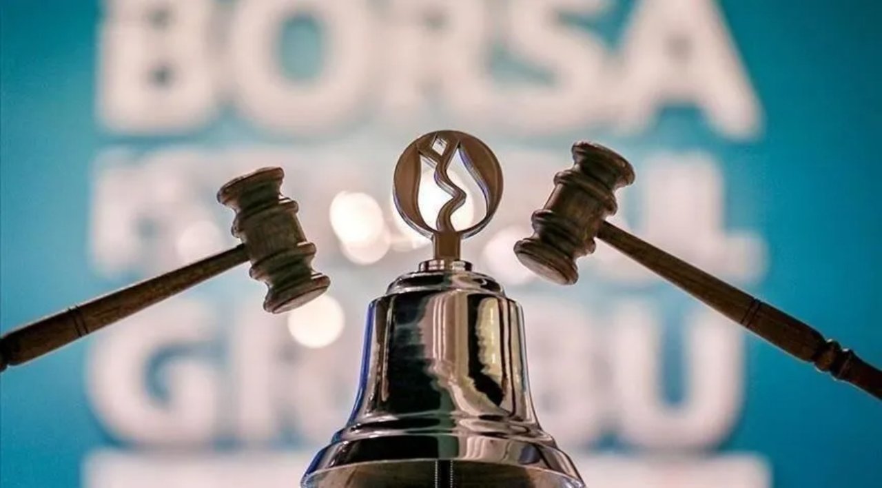 Düşen borsada bu hisseler yükseldi! Aylık getiriler %50’ye dayandı