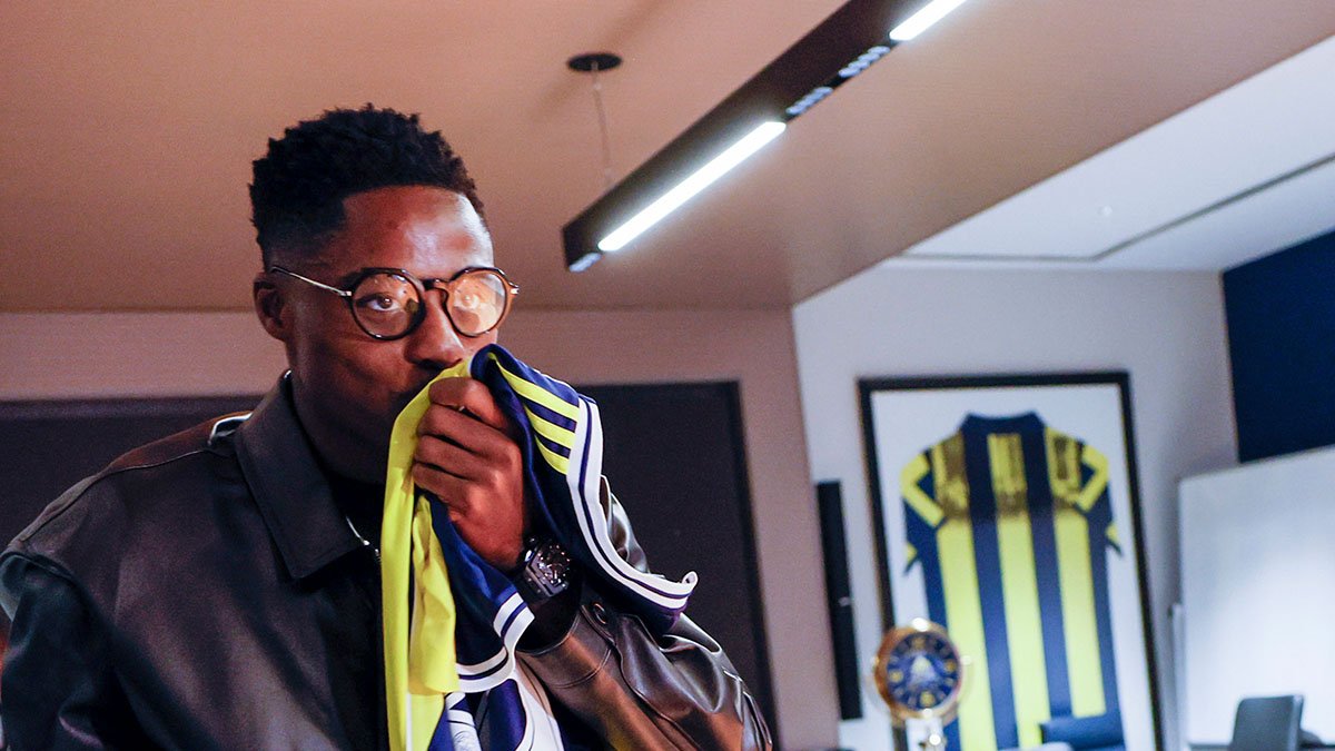 Anthony Musaba transferi, Fenebahçe ile Samsunspor arasında krize neden olmuştu.