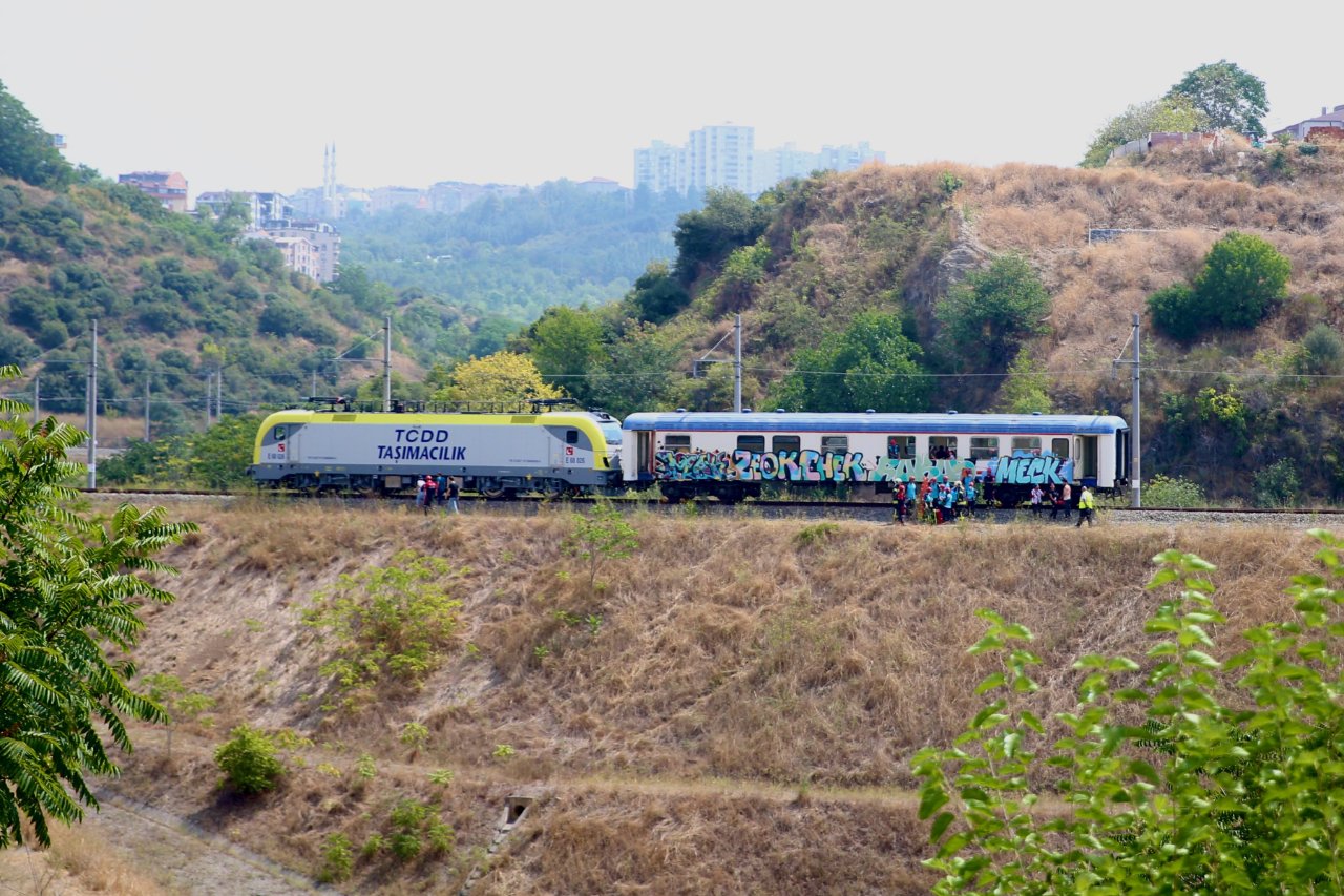 Gerçeği aratmayan hızlı tren kazası tatbikatı! Ekipler senaryo gereği teyakkuza geçti