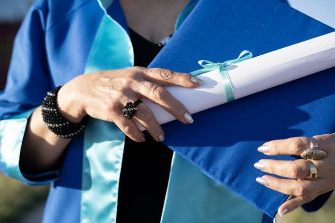 Mavi diploma veren üniversiteler hangileri, hangi ülkelerde geçerli? İşte mavi diploma almanın şartları