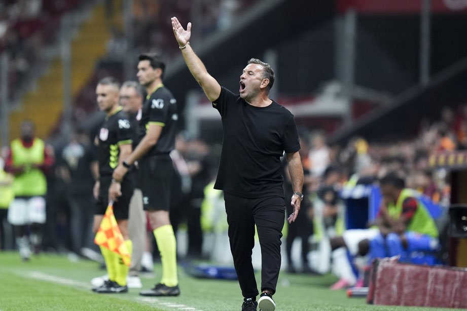 Okan Buruk