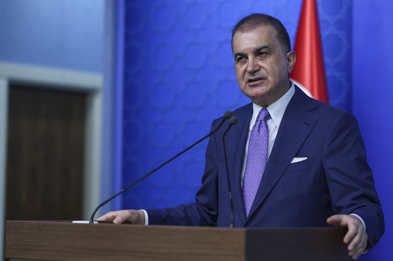 Ömer Çelik'ten 'diktatör' söylemlerine tepki: Çürümüş beyanlar yok hükmündedir