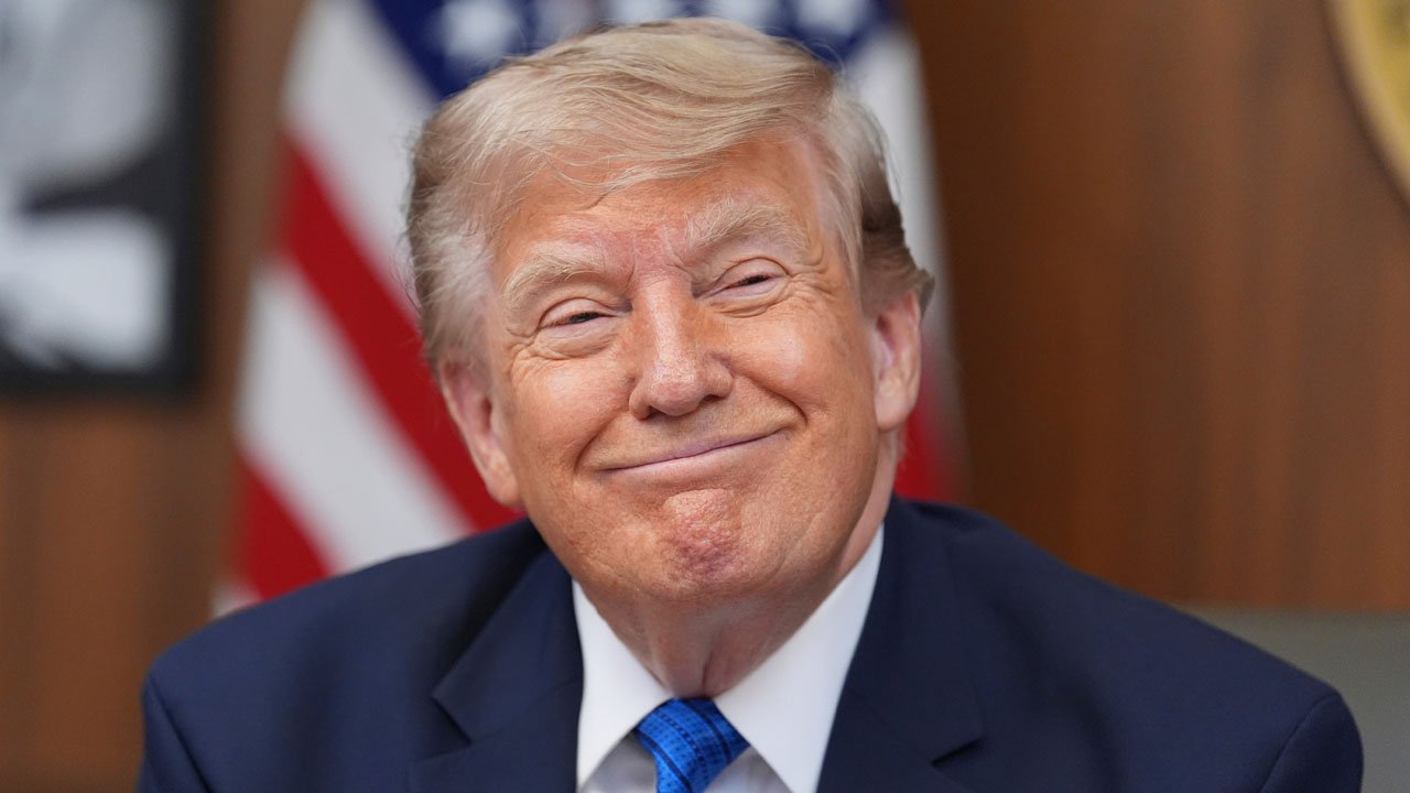 Trump'tan İsrail'e ters köşe! ABD-İran anlaşmasını sosyal medyadan öğrendiler