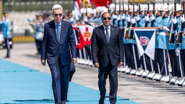 Atina Türkiye'yi sıkıştırmak isterken köşeye sıkıştı!