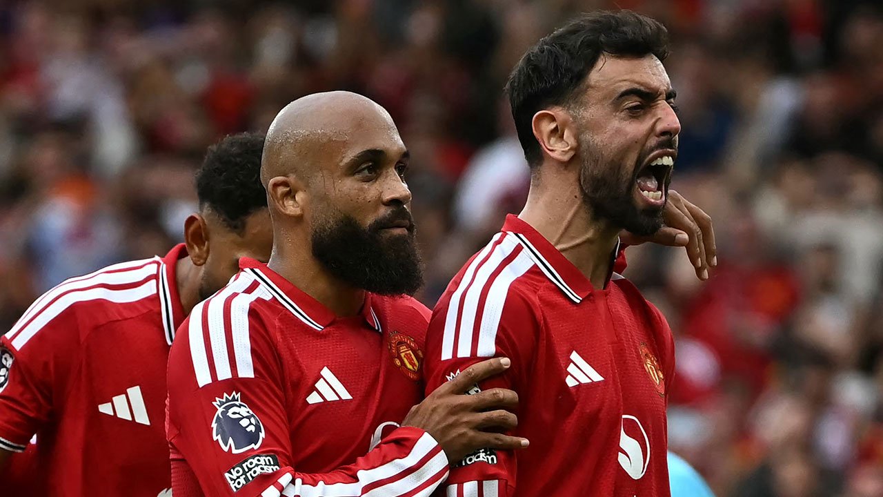 Bruno Fernandes hat-trick yaptı, Manchester United gol yağdırdı