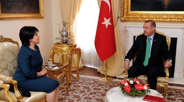 Cumhurbaşkanı Erdoğan, Leyla Zana ile görüştü! Başsağlığı diledi