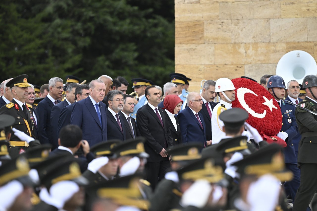 Cumhurbaşkanı Erdoğandan net 30 Ağustos mesajı: Ülkemizi ve coğrafyamızı hedef alan menfur planlara müsaade etmiyoruz