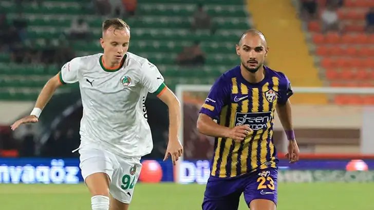 Eyüpspor Alanyaspor maçı hangi kanalda, şifresiz canlı yayın nerede izlenir? Muhtemel ilk 11 maç kadrosu!