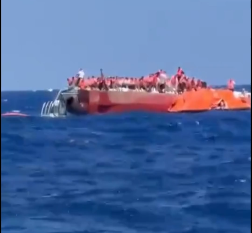Girne açıklarında feribot faciası: 7 kişi hayatını kaybetti, 23 kişi aranıyor