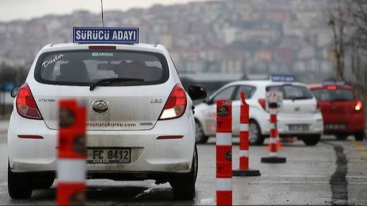 Yeni ehliyet sistemi ne zaman uygulanacak? Direksiyon sınavında yeni dönem!