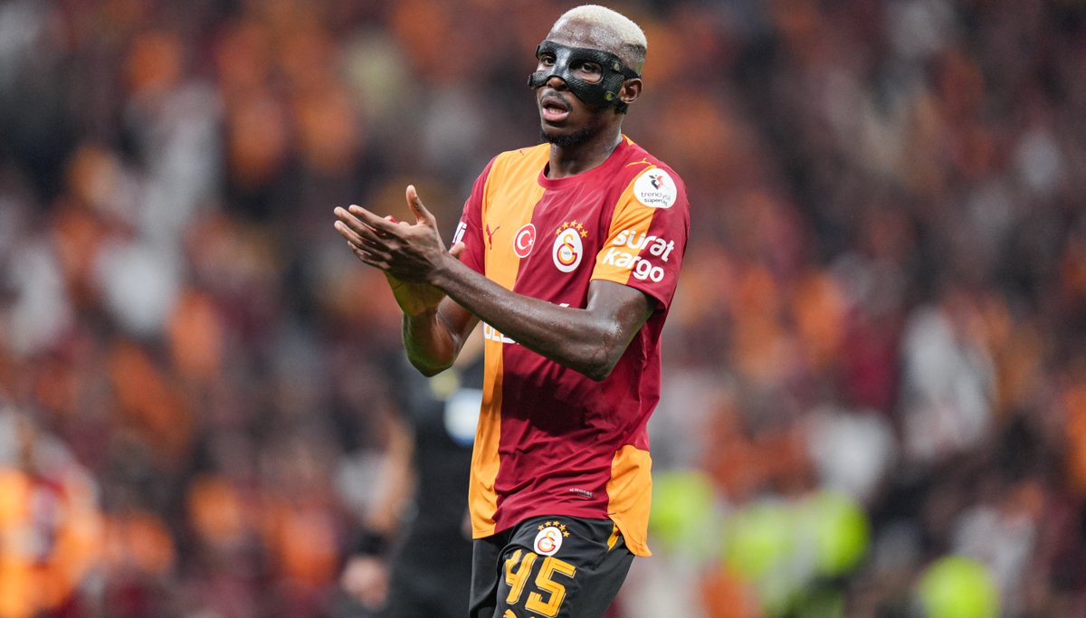 Victor Osimhen, bu sezon 3 maçta 5 gol atıp, 2 asist yaptı.