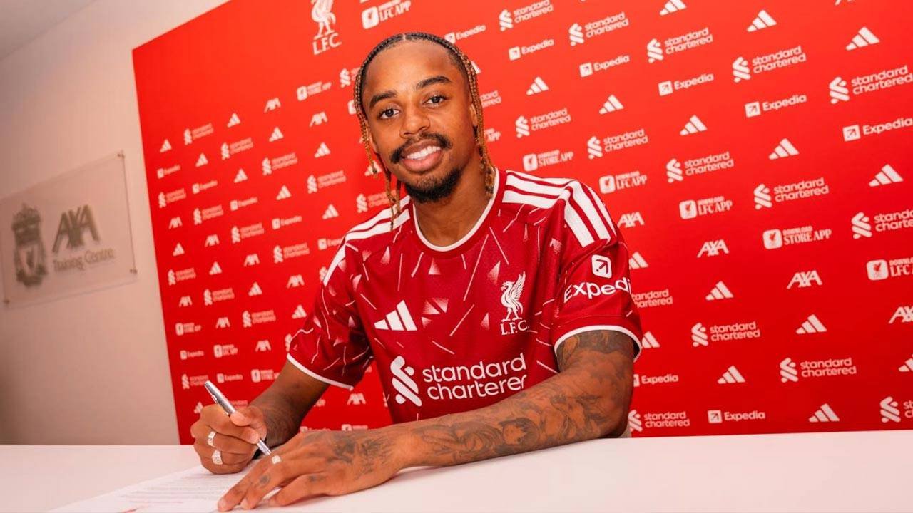 İngiltere'de 125 milyon euroluk tarihi transfer! Bradley Barcola Liverpool'da