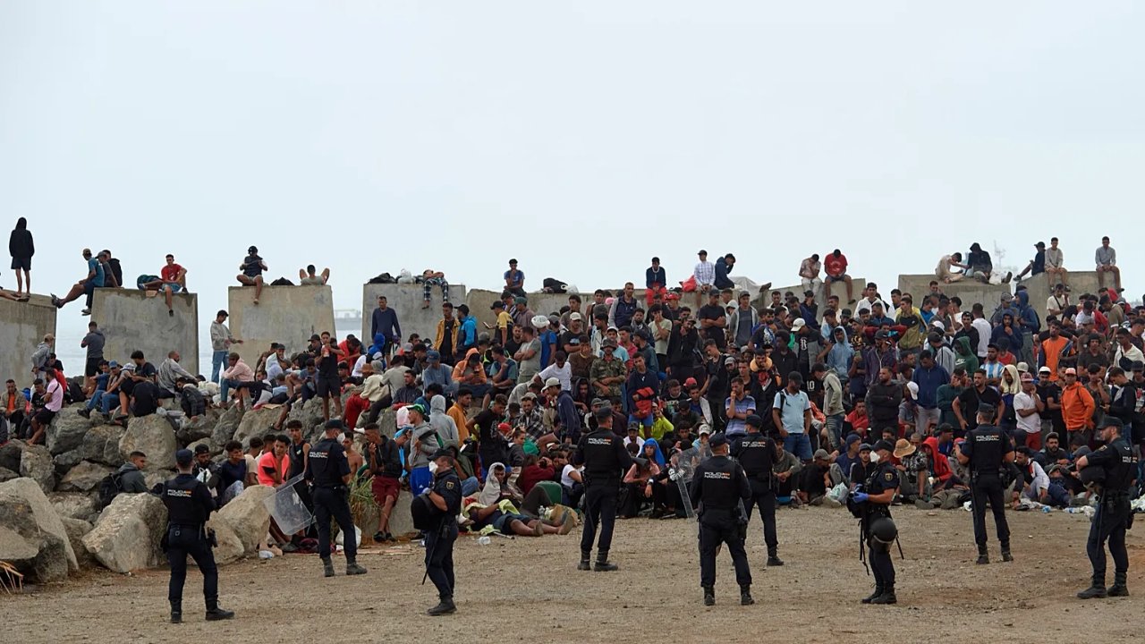 İspanya Başbakanı Sanchez iki ülkeye işaret etti: 'Ceuta'daki göç krizine neden oldular!'