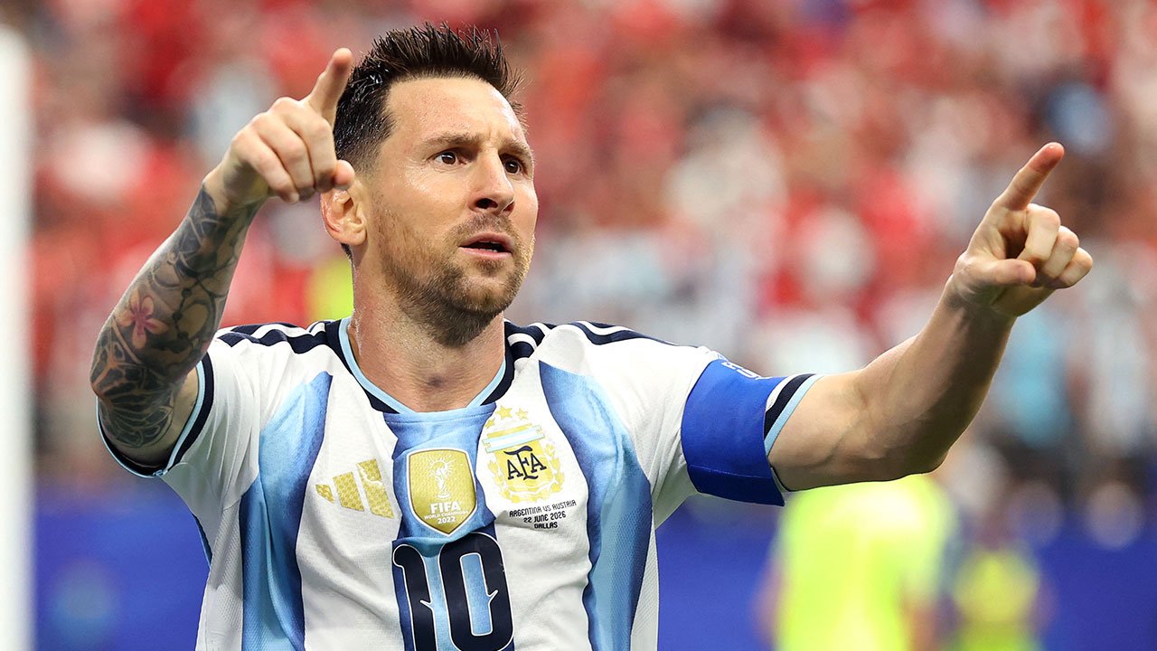 Lionel Messi'den tarihi karar: Veda etti!