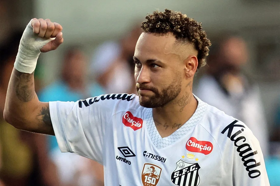 Neymar, kulübü Santosun transfer borcunu ödedi