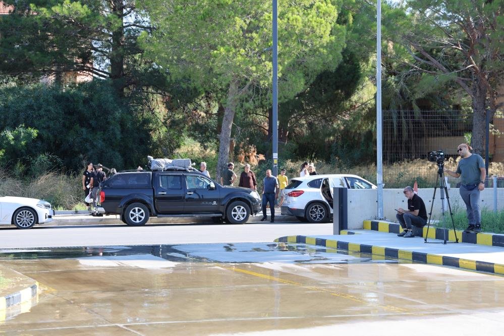 Taşucu Limanı'nda çaresiz bekleyiş! Faciaya rağmen geçmek zorundalar