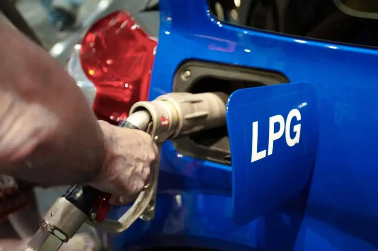 Araç sahiplerini üzecek haber! LPG'ye zam geldi: İşte litre başına yapılan artış