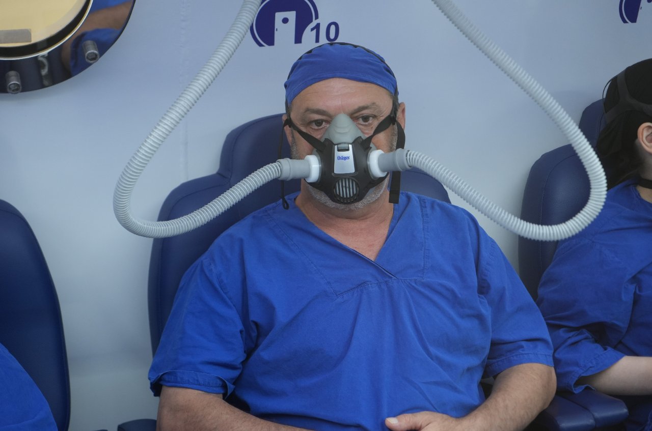 Denizaltı değil, şifa merkezi! İçeride uygulanan tedavi birçok hastaya umut oldu