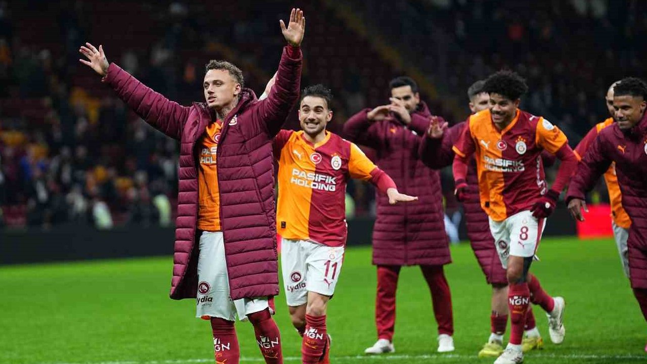 Galatasaray'dan ayrıldı, kararını verdi: Yıldız isme sürpriz talip çıktı