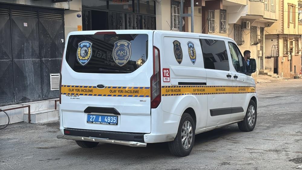 Gaziantep’te felaket! Anne, çocuklarıyla birlikte alevlerin arasında kaldı... Bir yavru kurtulamadı