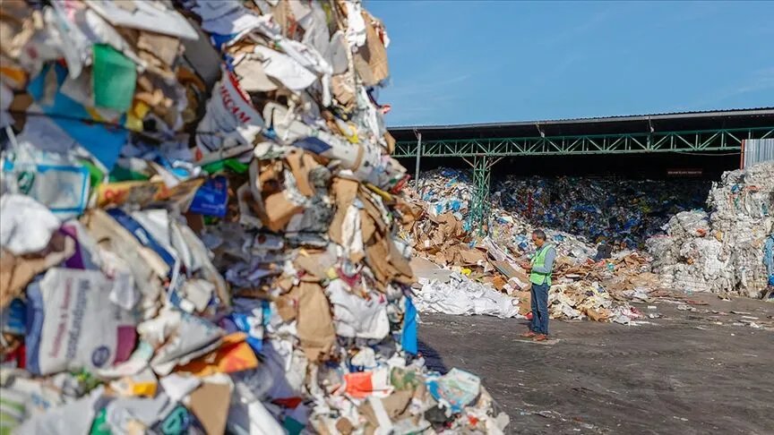 Kişi başına yılda 48 kilo plastik atık üretiyoruz! Dünya ortalamasını yüzde 44 aştık