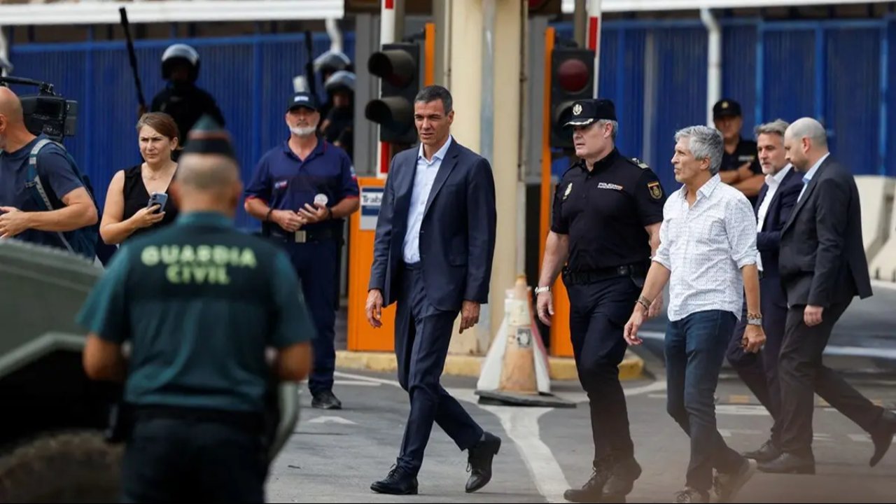 Rakamlar doğru çıktı ama affetmedi: Sanchez skandal sızıntının faturasını kesti!
