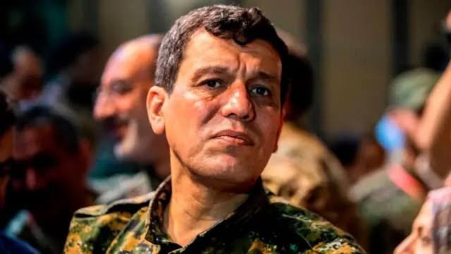Şam’da YPG zirvesi! Şara, Mazlum Abdi ile entegrasyon sürecini konuştu