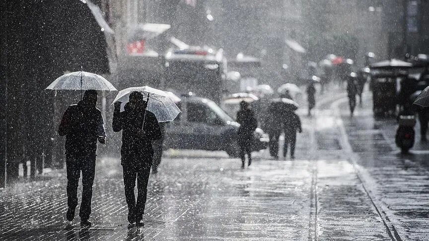 Türkiye’nin havası ikiye bölündü! 7 ilde sağanak, 11 ilde 35 derece! Meteoroloji tek tek sıraladı