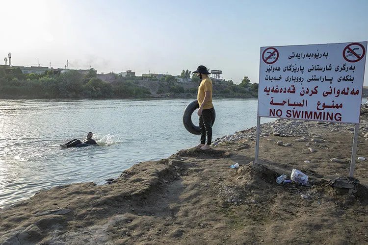 Yedi vilayette resmi tatil ilan edildi! Komşu ülke aşırı sıcaklarla mücadele ediyor