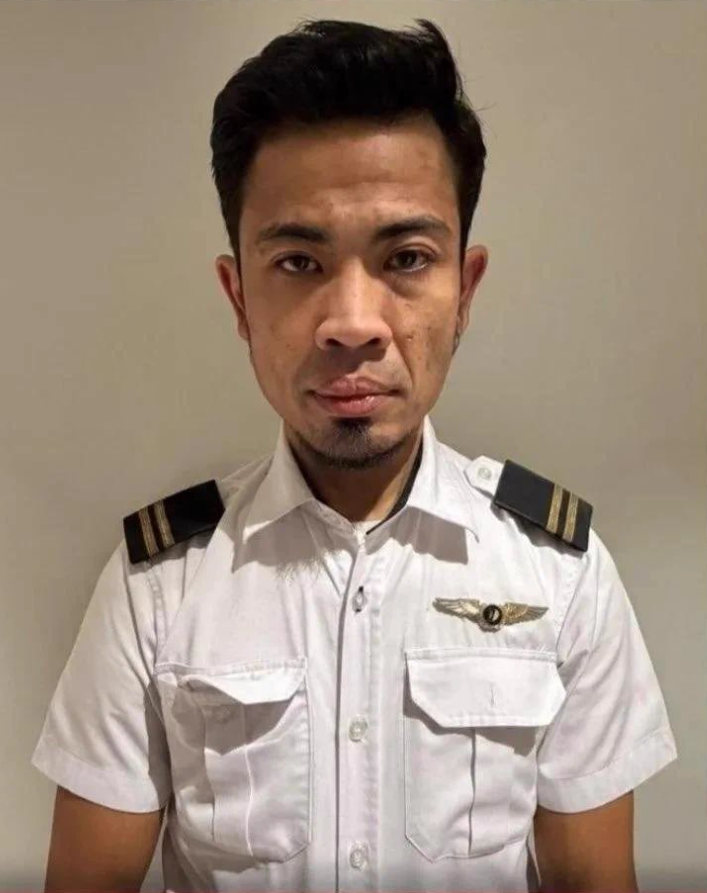 Yolcular ölümle burun burunaymış! Uyuşturucu etkisindeki pilot 70 bin hapla yakalandı