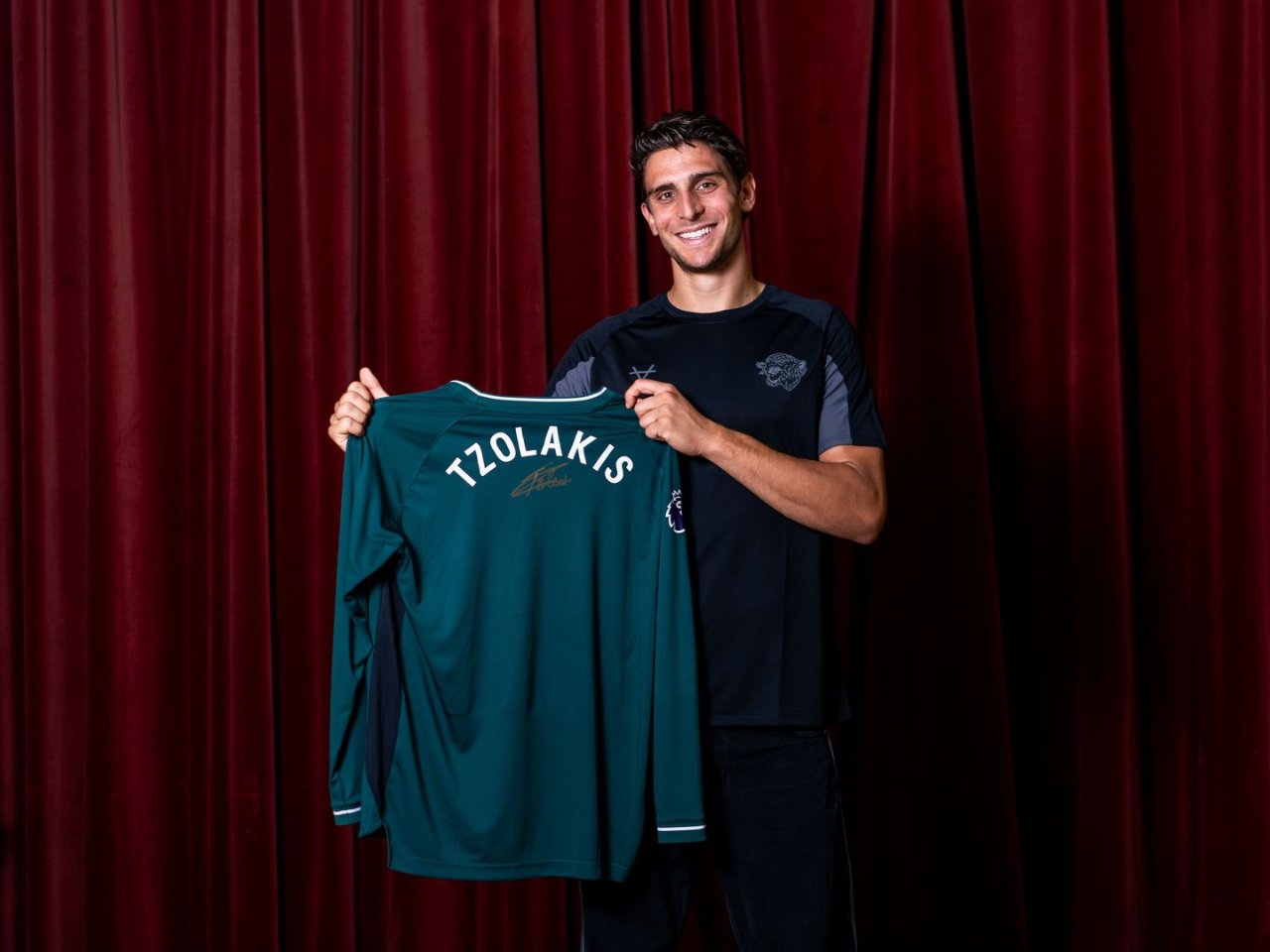 Konstantinos Tzolakis (Fotoğraf: Hull City resmi)