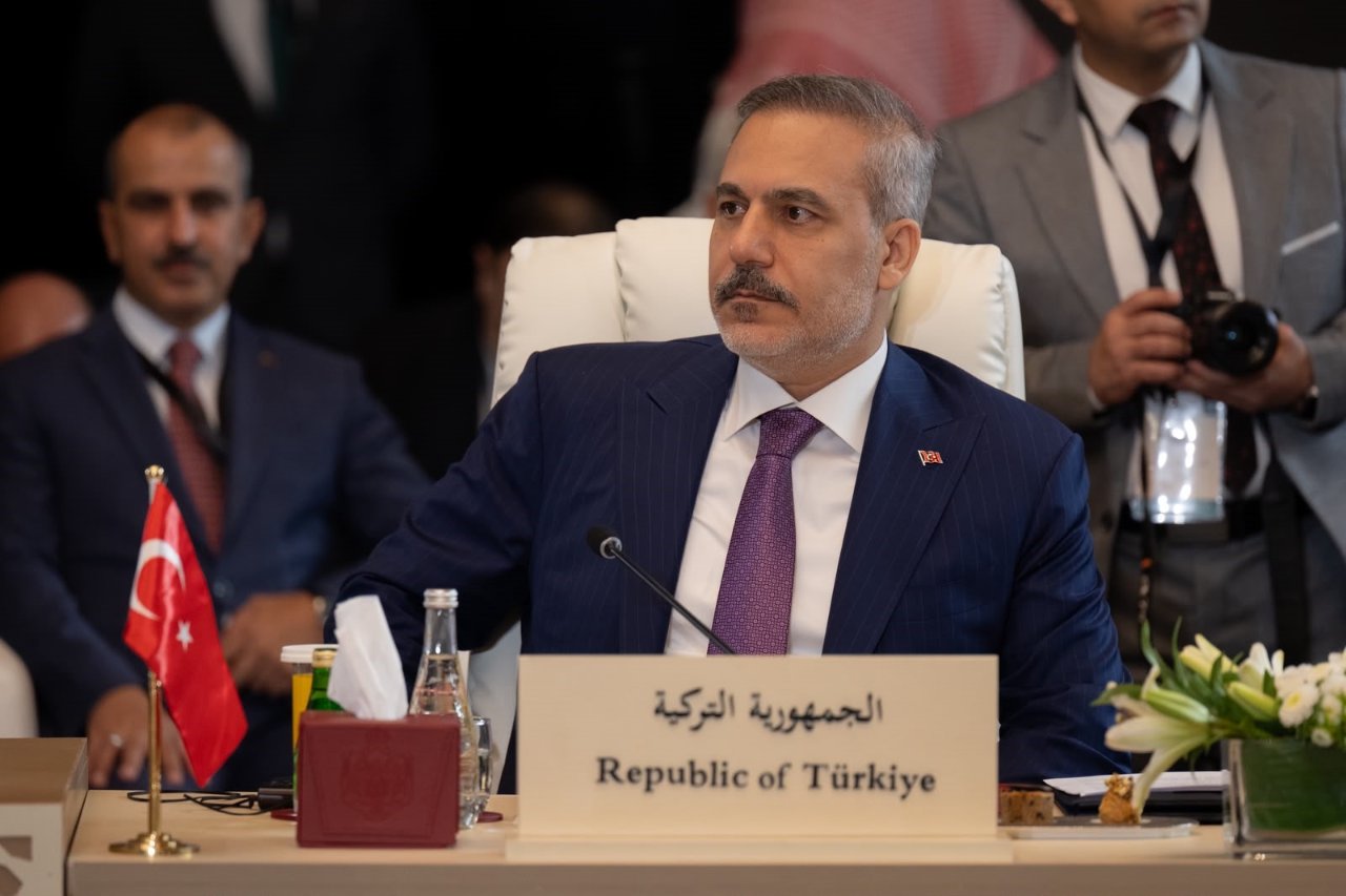 Dışişleri Bakanı Hakan Fidan, Ürdün'de Kral II. Abdullah ile bir araya geldi