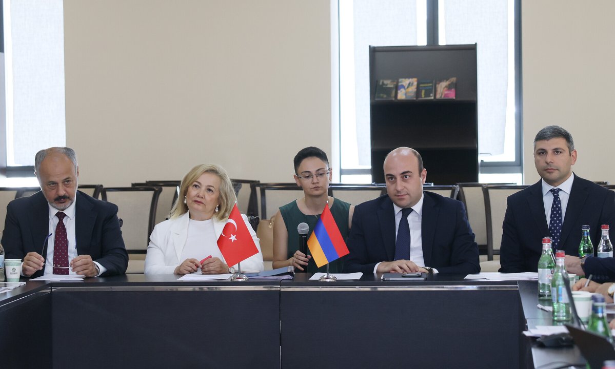 Ermenistan ve Türkiye anlaştı: İpek Yolu'nun asırlık sembolü ayağa kalkıyor