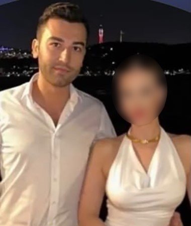 Facianın görüntüsü çıktı! Küçükçekmece otomobilin İETT’ye çarptığı anlar kamerada! 3 kişi böyle can vermiş