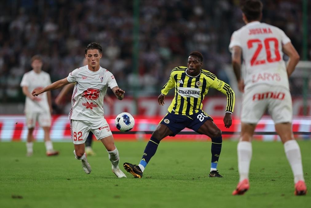 Fenerbahçe-Sturm Graz maçı şifresiz canlı yayın nerede izlenir, hangi kanalda? UEFA Şampiyonlar Ligi 3. eleme turu ilk maçı