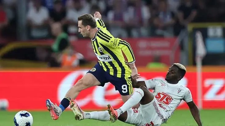 Fenerbahçe-Sturm Graz maçı şifresiz canlı yayın nerede izlenir, hangi kanalda? UEFA Şampiyonlar Ligi 3. eleme turu ilk maçı
